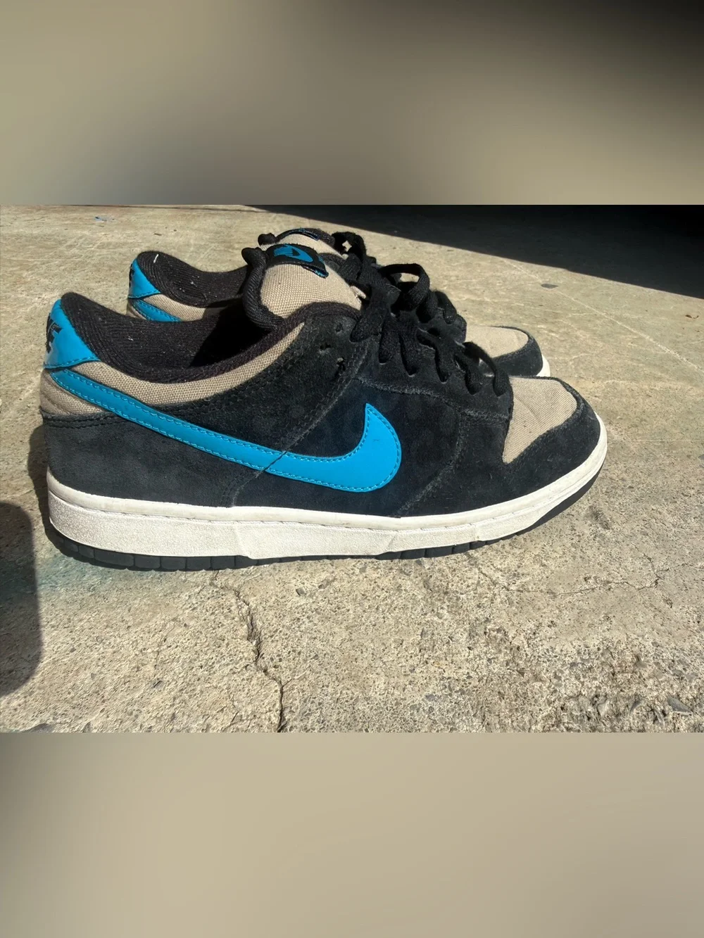 Nike Black and Teal Low-Top Suede Sneakers